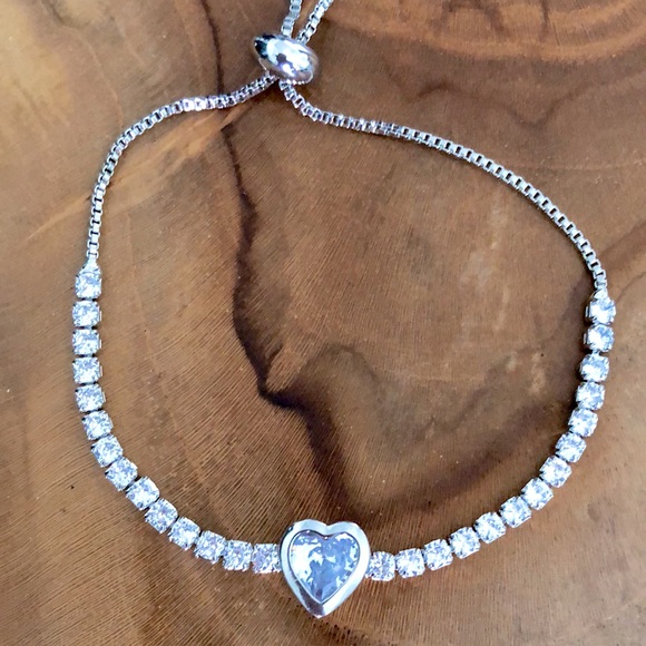 Silver Heart Cubic Zirconia Bracelet - Picture 4 of 8